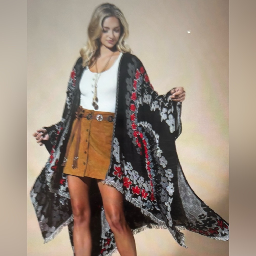 Midnight Rose Embroidered Ruana - Picture 7 of 9